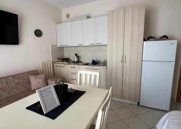 Beach Studio Durres Daire Dıraç